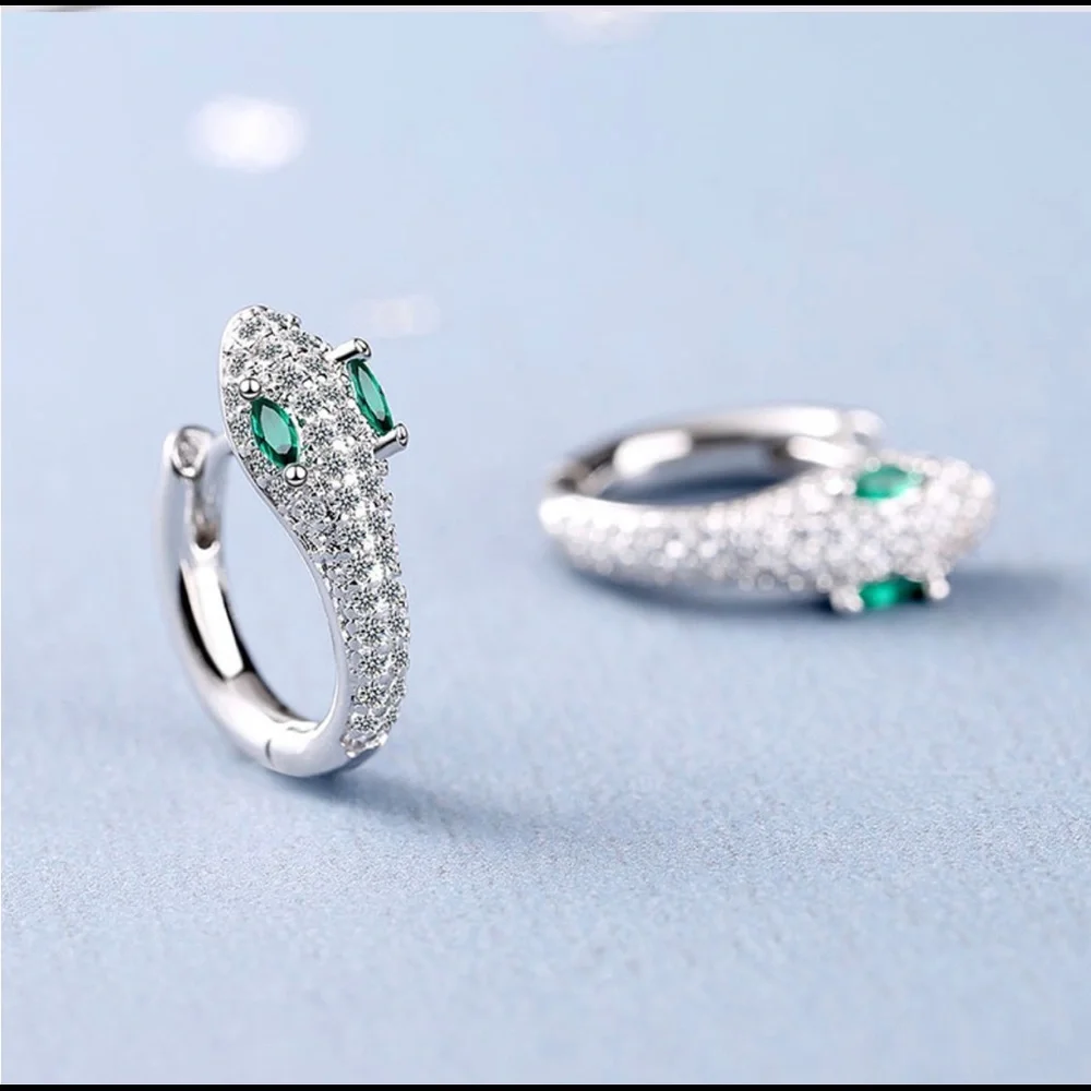 🌟HOST PICK🌟ELEGANT SPARKLING ZIRCON SNAKE 925 STERLING SILVER STUD EARRINGS - Picture 5 of 11